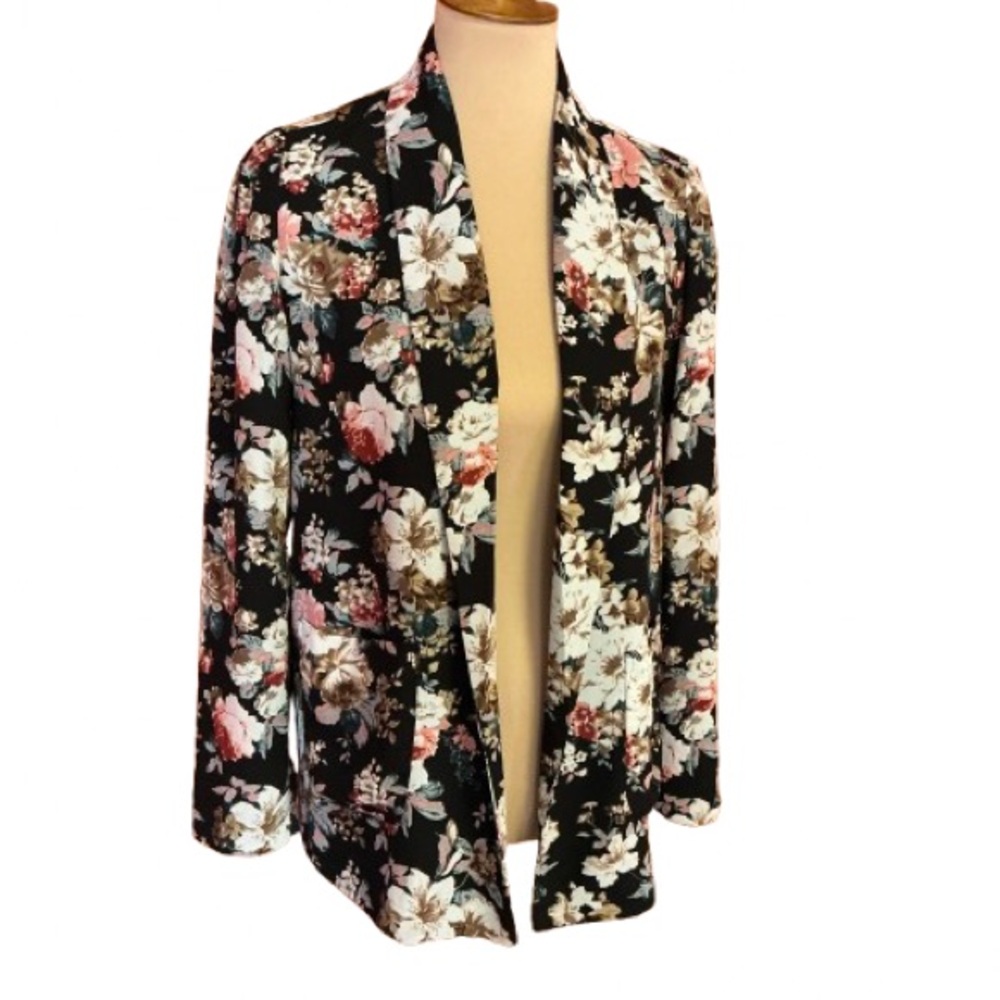 Esley Autumn Floral Lightweight Blazer